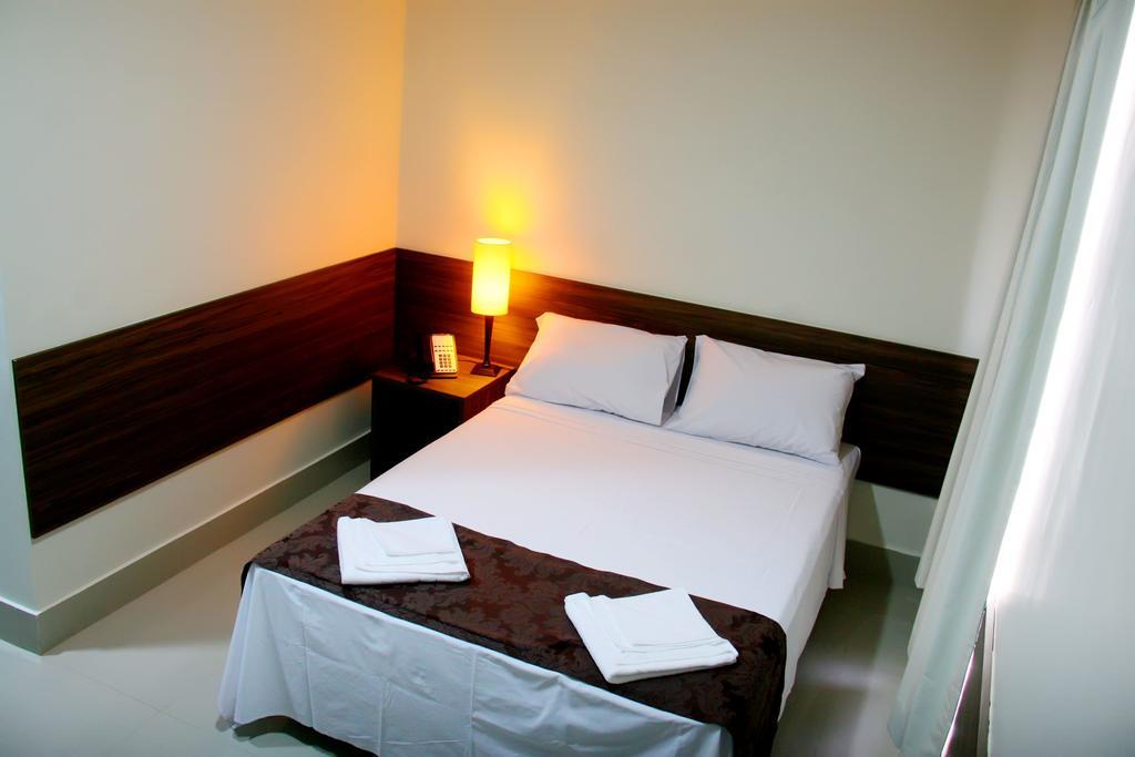 Hotel Belugi Goiania Room photo