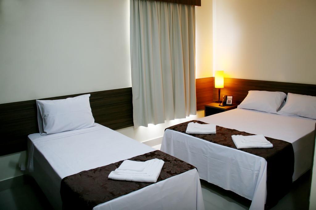 Hotel Belugi Goiania Room photo